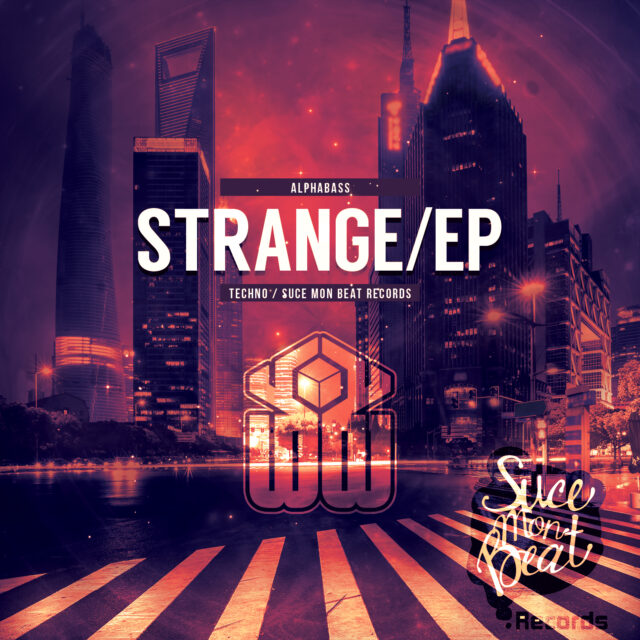 Pochette de « Strange »