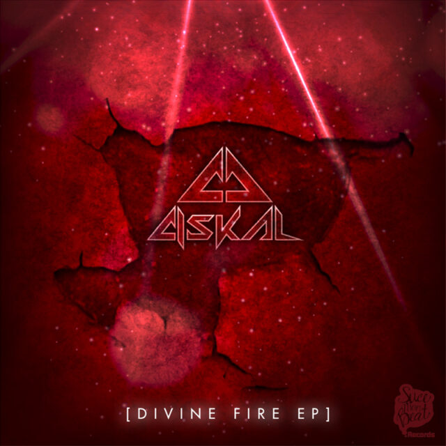 Pochette de « Divine Fire »